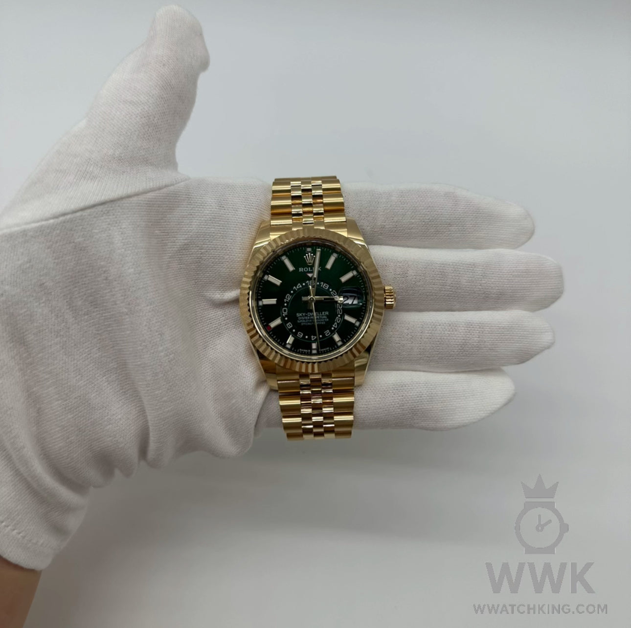 Rolex SkyDweller Green Dial | Ref. 336938 | Jubilee | 18k Yellow Gold | Full Set
