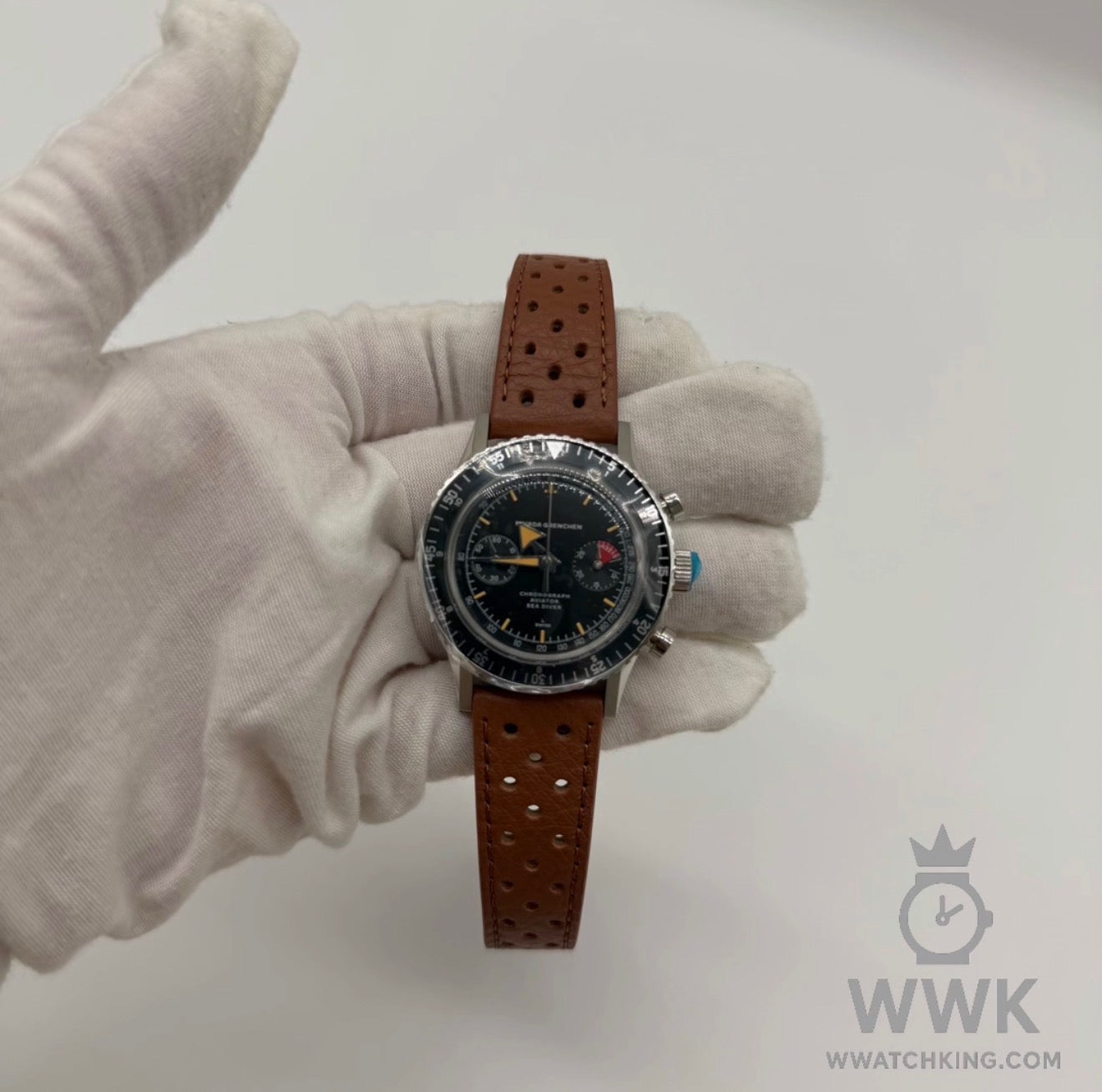 Nivada Grenchen 'Chronograph Valjoux 23 Broad Arrow ' | Limited Edition of 25 | Ref. 86058M23 | Strap | Full Set