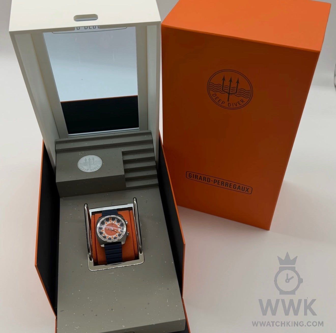 Girard-Perregaux 'Deep Diver' | Reg. 39500-21 | Rubber | Full Set