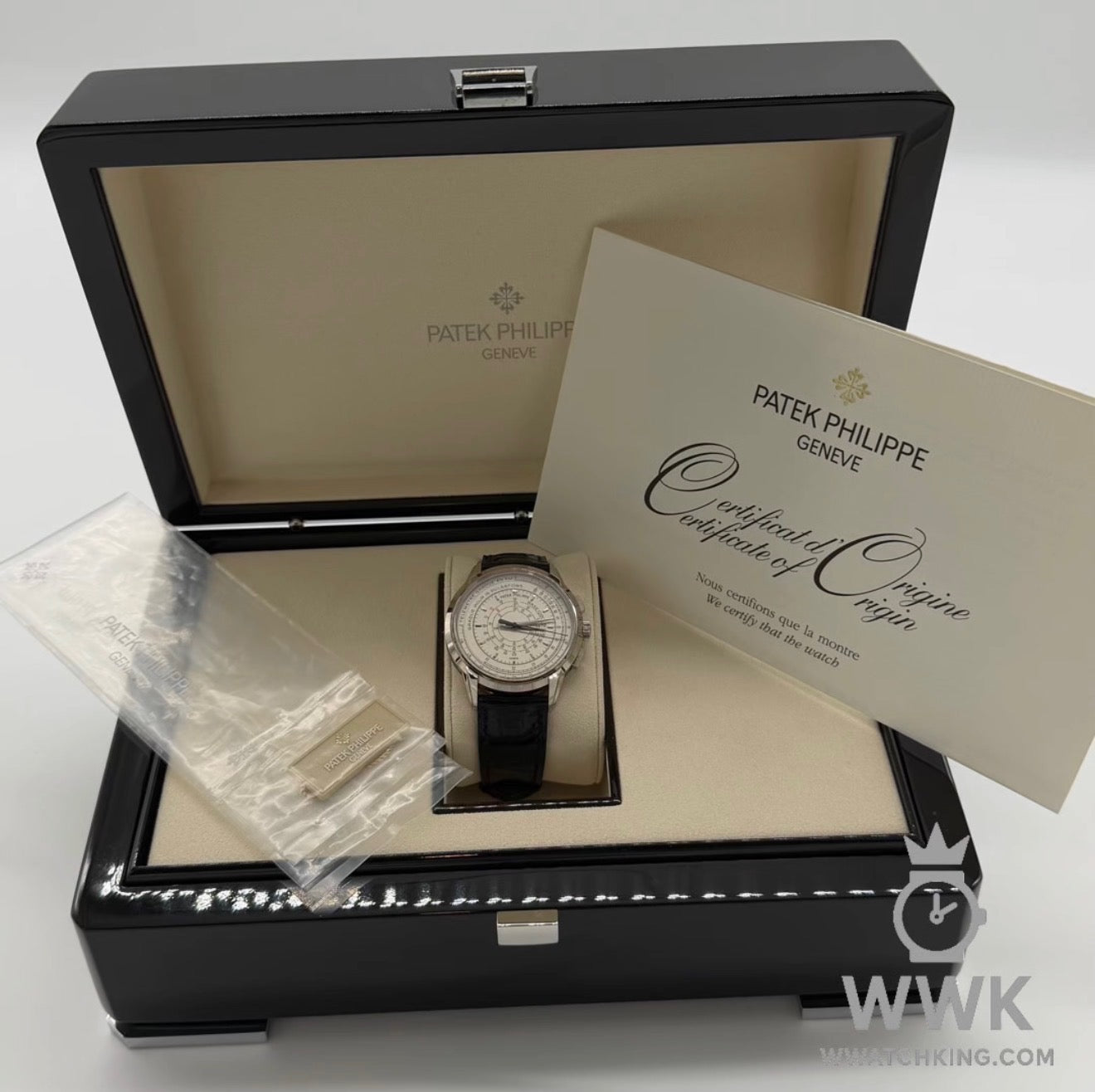 Patek Philippe '175th Anniversay Chronograph'   | Ref. 5975G | Leather Strap | Full Set