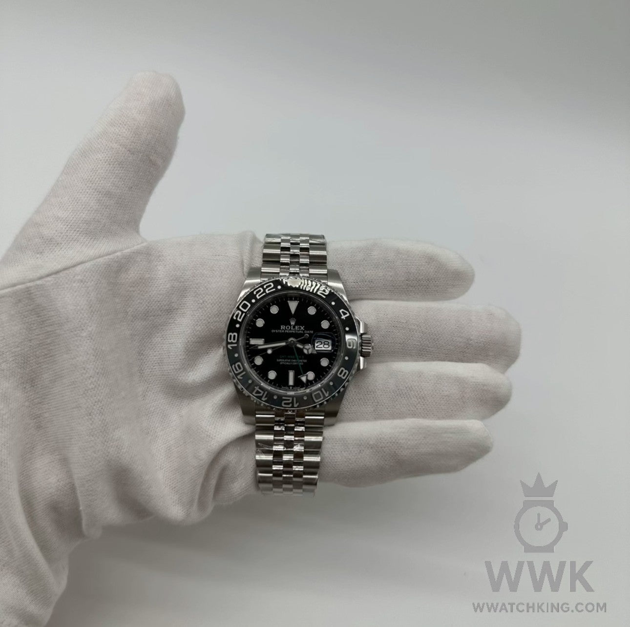 Rolex GMT Master II 'Bruce Wayne' | Ref. 126710GRNR | Jubilee | Full Set