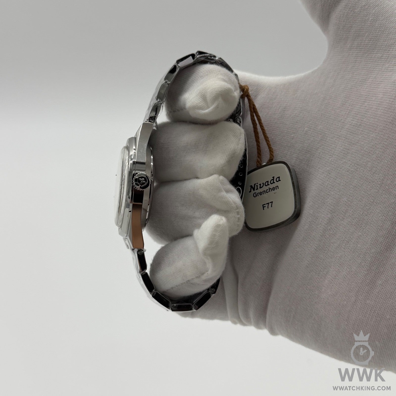 Nivada Grenchen F77 Green Aventurine Mark 1 | Ref 68037A77 | Limited Edition