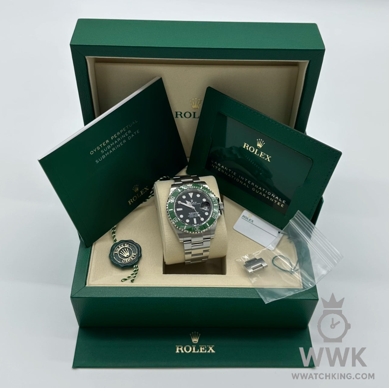 Rolex Submariner 'Starbucks' | Ref. 126610LV | Oyster | Full Set