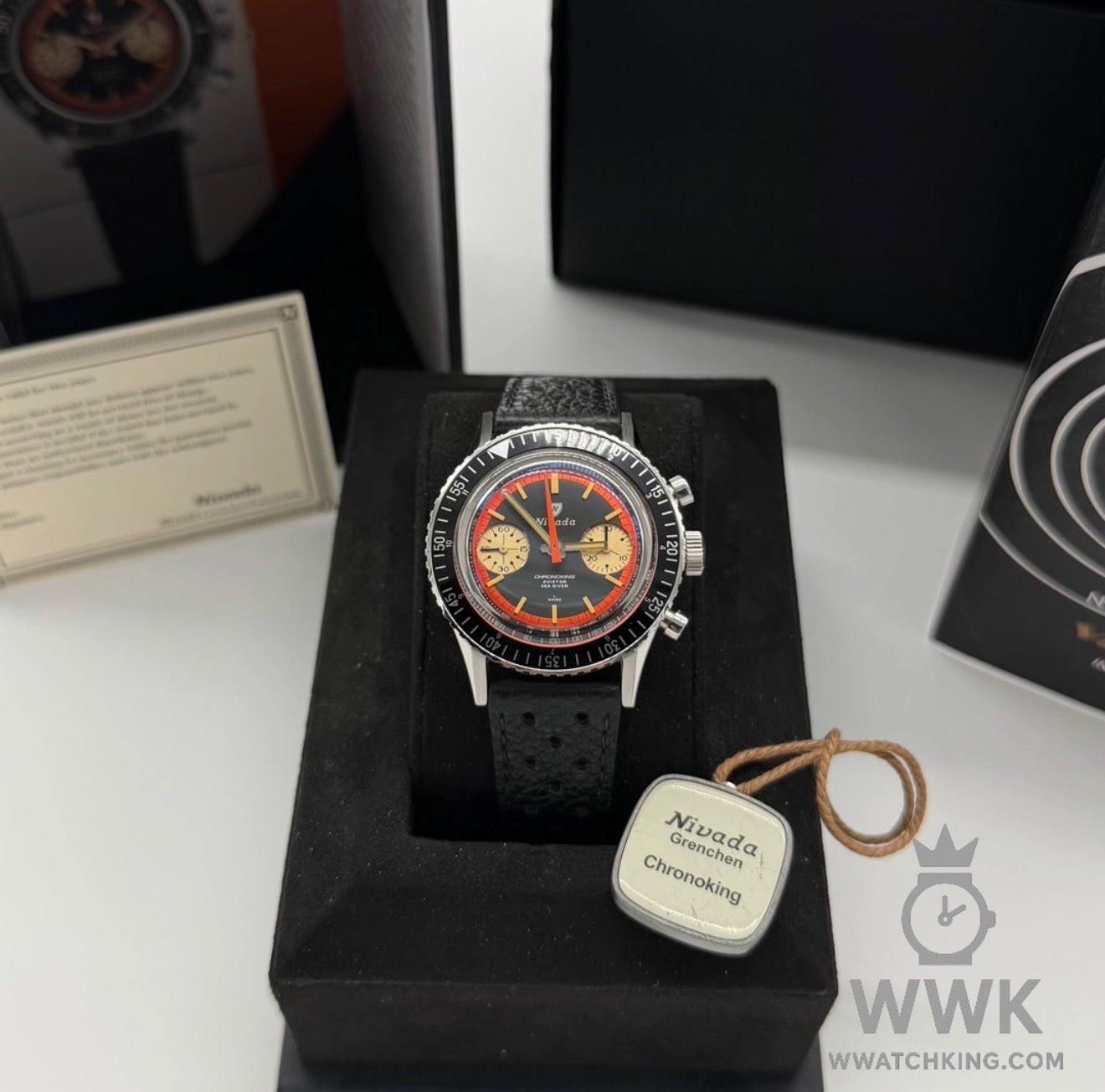 Nivada Grenchen 'ChronoKing Vintage Valjoux 23' | Ref. 32068A10 | Strap | Full Set
