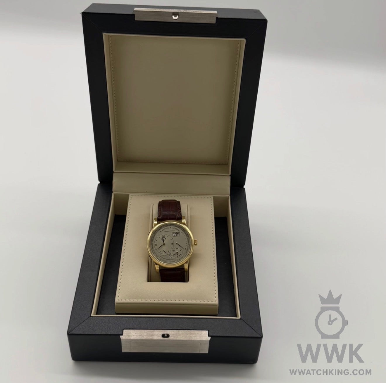 A. Lange & Söhne Lange 1 'Time Zone' | Ref. 116.021 | Gold | Full Set