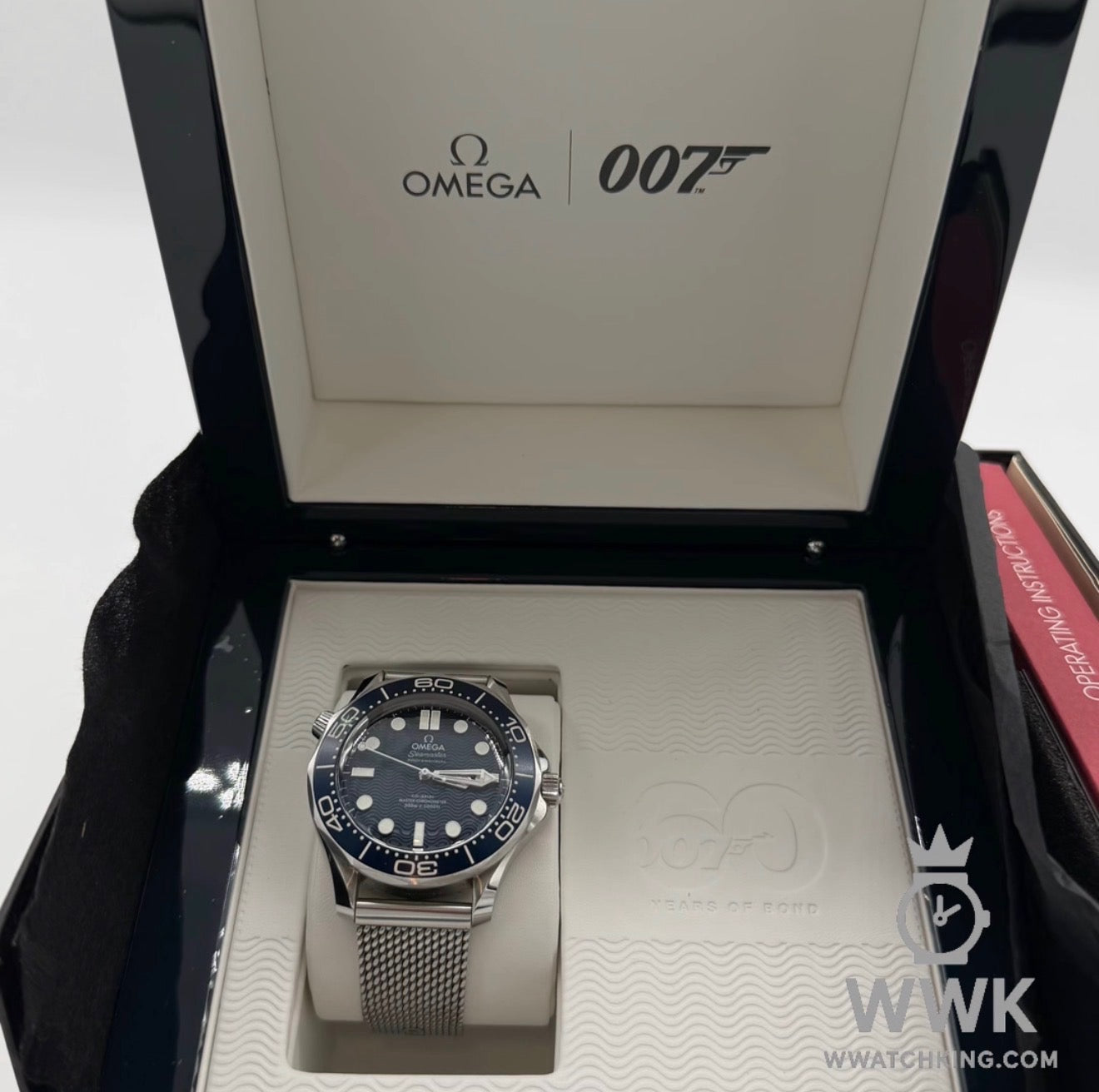 Omega Seamaster 'James Bond 60th Anniversary' | Ref. 210.30.42.20.03.002 | Strap | Full Set